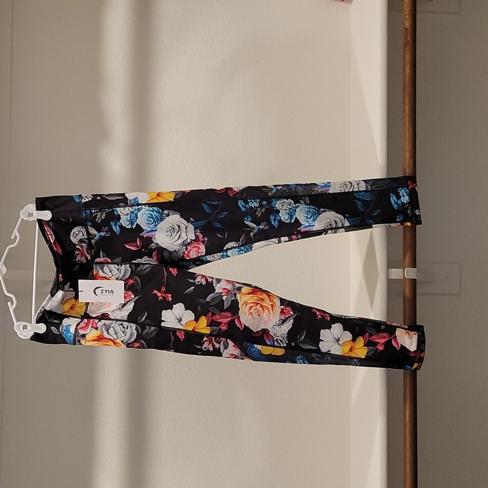 Dark Floral Mesh Hi-Rise 7/8 24" RC